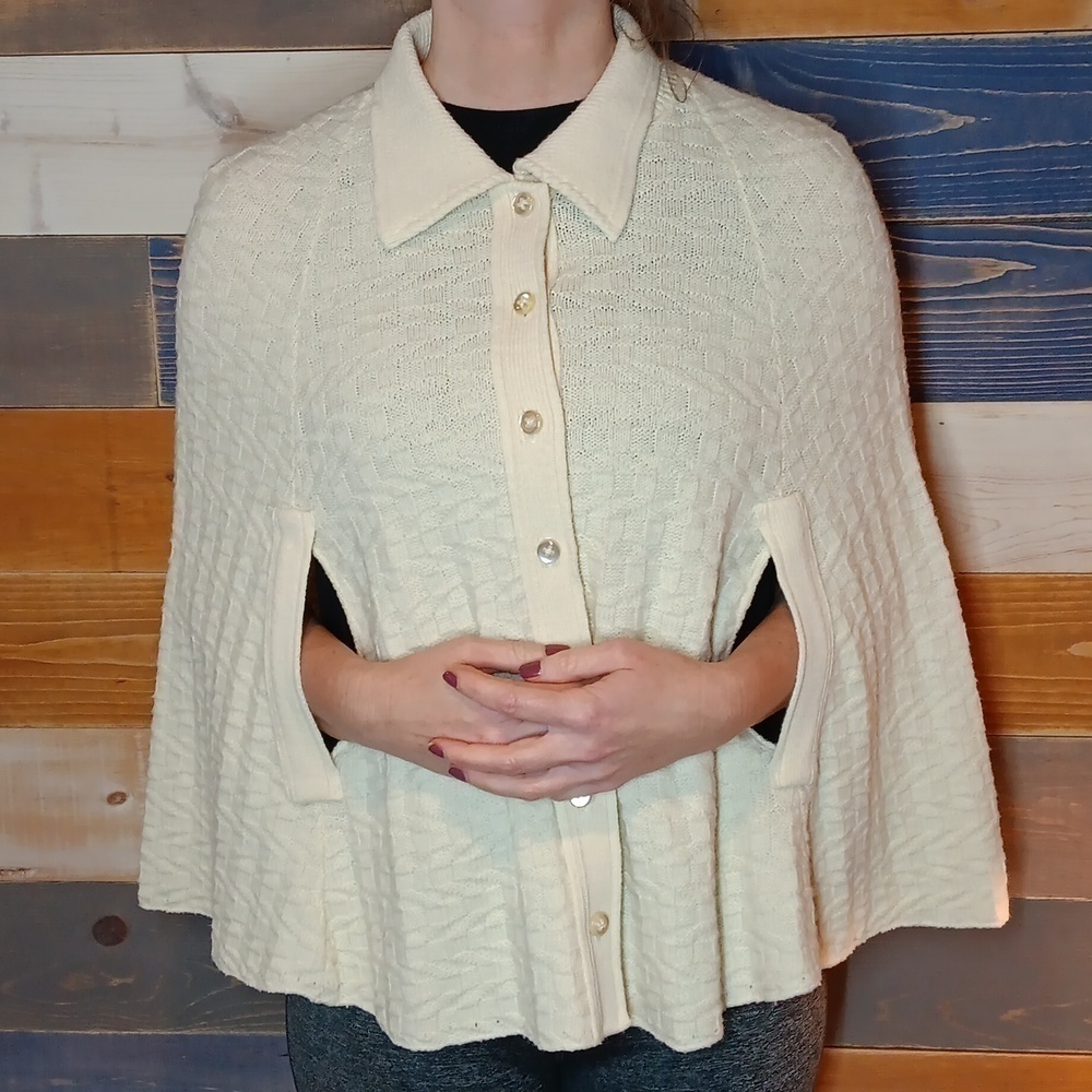 Vintage Rosanna Cape Sweater S/M cream